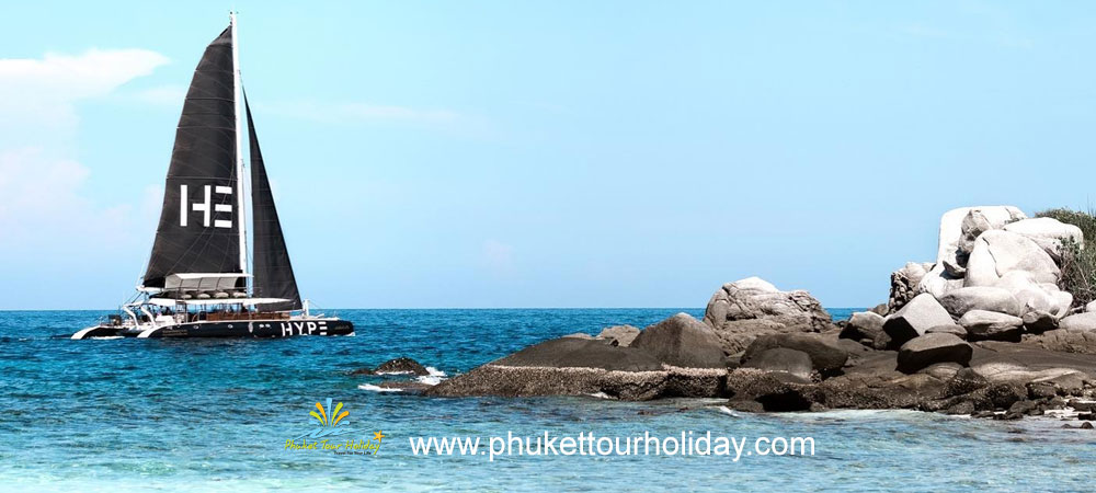 เรือ Hype Yacht Phuket พระอาทิตย์ตกดิน